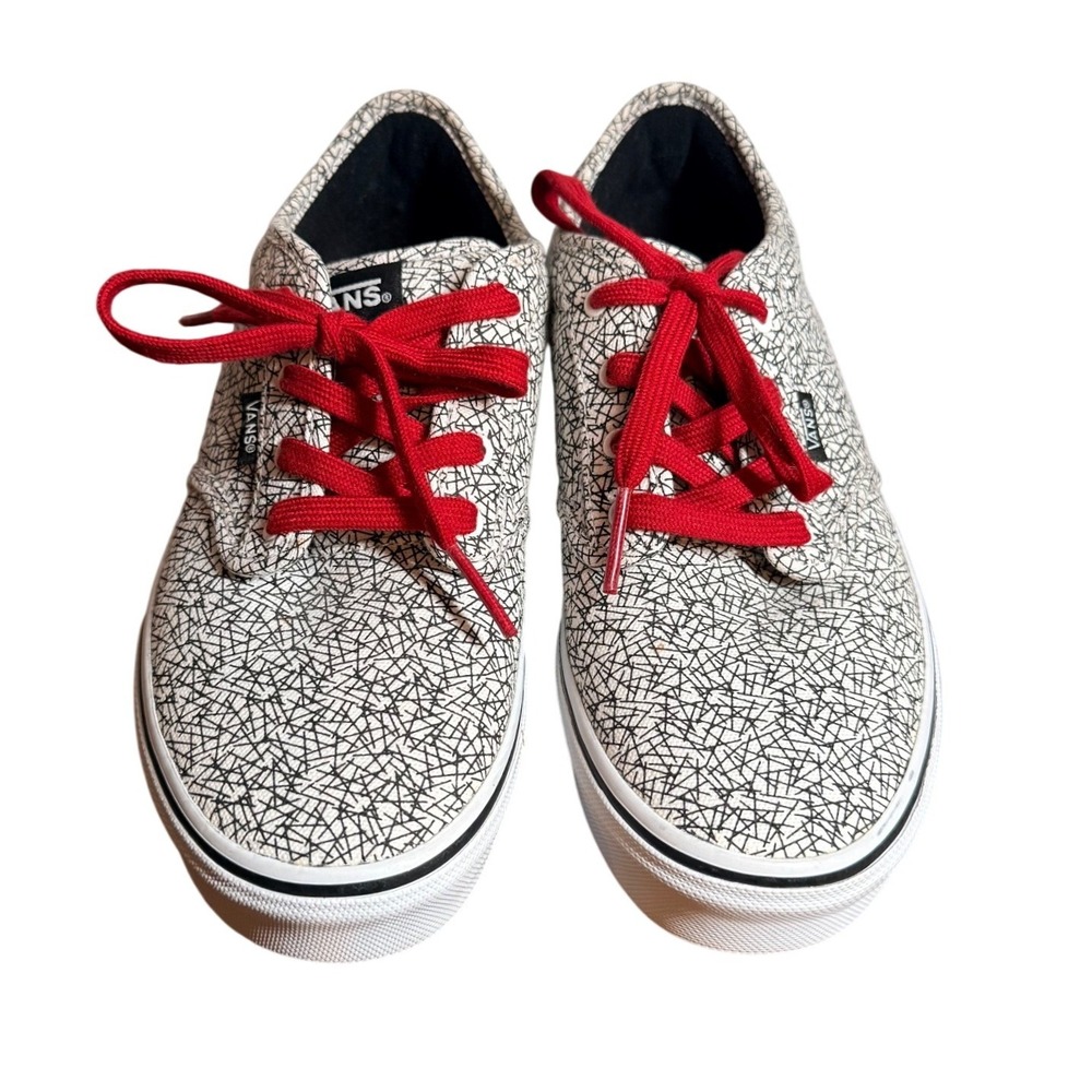 Vans Kids Youth Size 5 Low Top Sneakers Cracked Pattern Red Laces